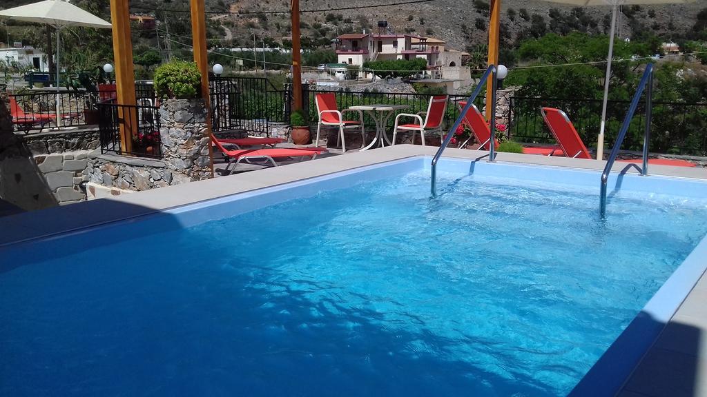 Irida Aparthotel Georgioupoli Ngoại thất bức ảnh